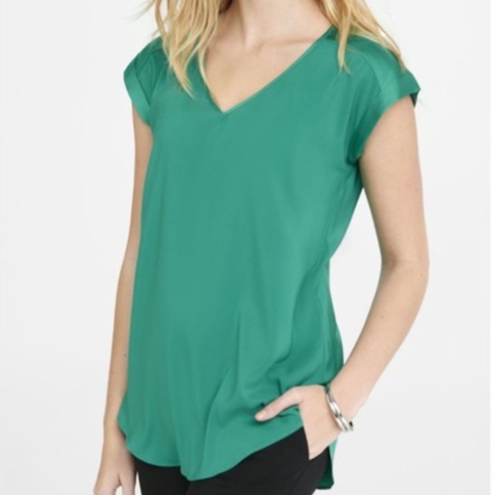 EXPRESS Turquoise V-Neck Short Sleeve Blouse
